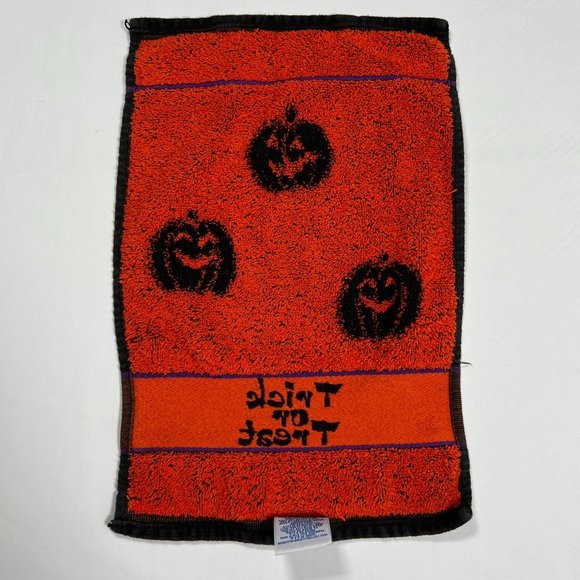 Santens Halloween Hand Towel Black with Orange Pumpkins 1 piece 15" x 10" - Picture 2 of 6